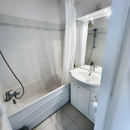 3-stars Ac With Pool, And Park Апартаменты *