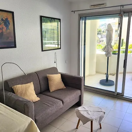 Apartman 3-stars Ac With Pool, And Park *